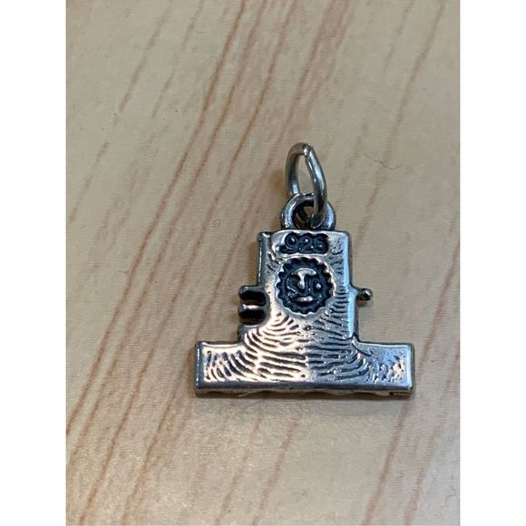 .925 I’m The Boss Sterling Silver Jewelry Charm - Picture 2 of 3